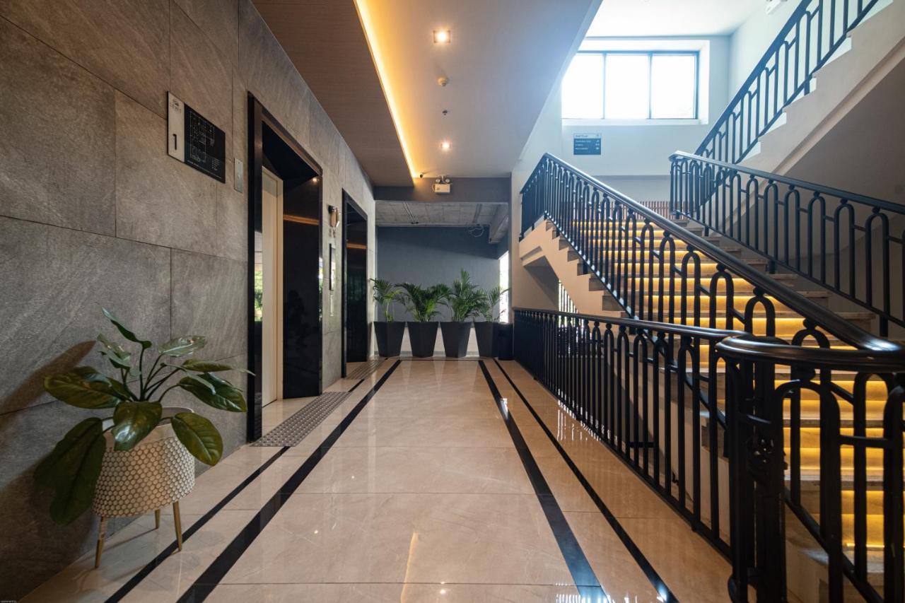 Lewit Hotel Pattaya, A Member Of Radisson Individuals Екстериор снимка